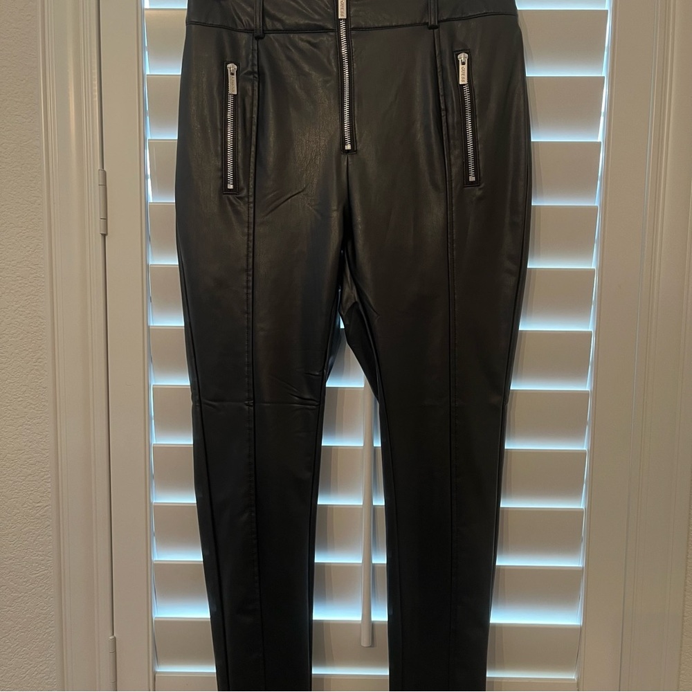 Jairo Zip Faux-Leather Leggings Sz. Large
